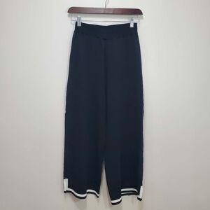 UCHUU Montreal Black Knitted Crop Pants L/XL